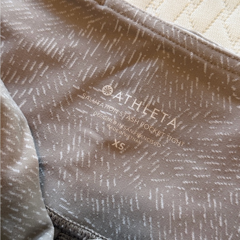 Athleta Tan Stash Pocket Leggings